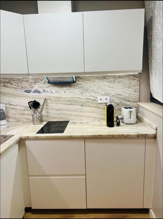 Apartamento Sociedade Farmaceutica Lisboa Exteriör bild
