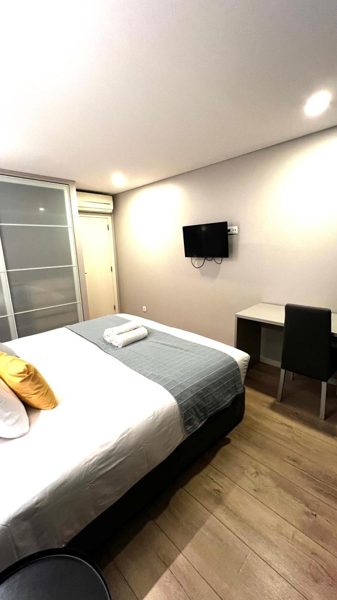 Apartamento Sociedade Farmaceutica Lisboa Exteriör bild