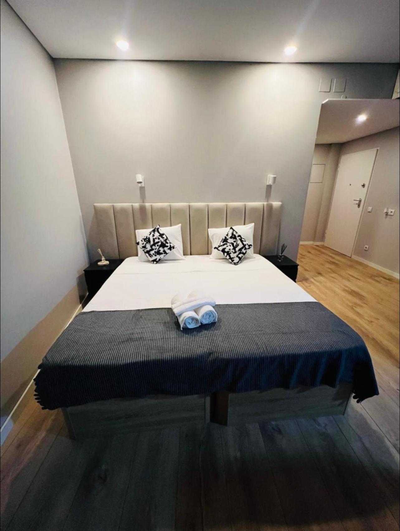 Apartamento Sociedade Farmaceutica Lisboa Exteriör bild